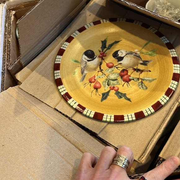 LENOX NEW IN BOX -Vintage Home for the Holidays Winter Greetings 12 piece set - Picture 10 of 10